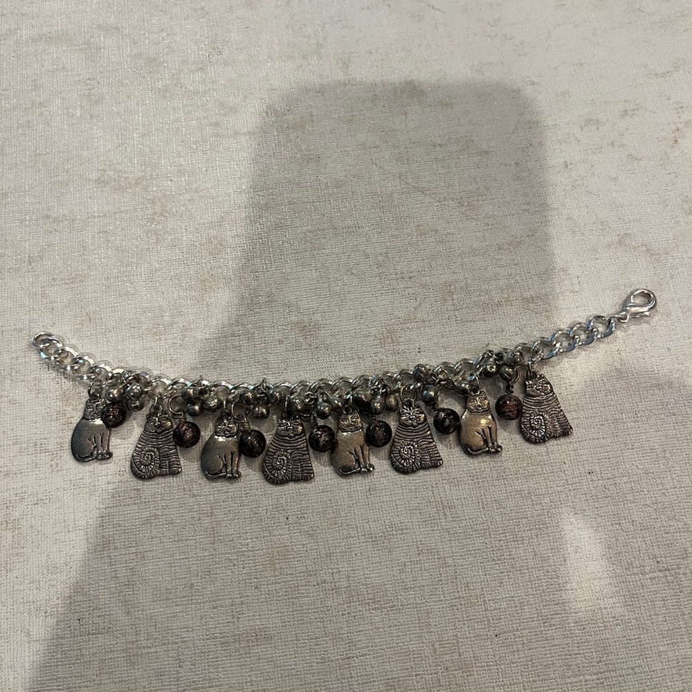 Vintage Laurel Burch Silver Cat beaded Charm Bracelet. GUC!